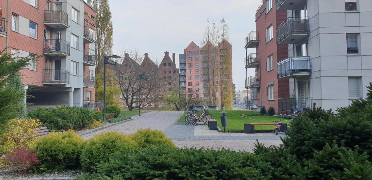 Apartament Pod Trzema Niebieskimi Kaczorami Daire Gdansk Dış mekan fotoğraf